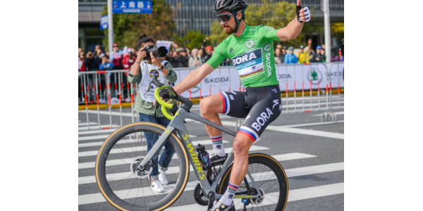 Peter Sagan bebió e hirió a la policía en Francia