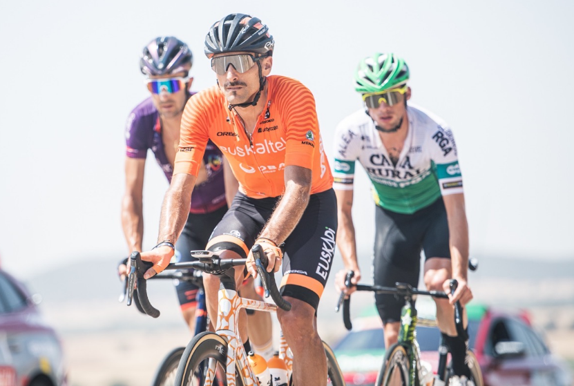 Centro Oeste S13, el general principal cortó el enlace y el diputado se dirigió hacia arriba