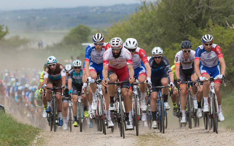 Hill escalador ganar Tro Bro Léon!